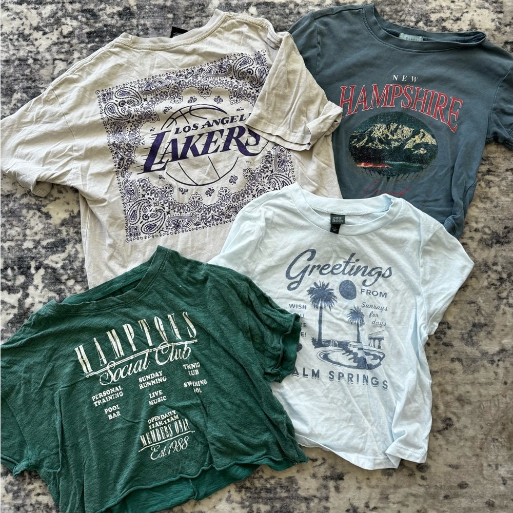 Graphic tee bundle